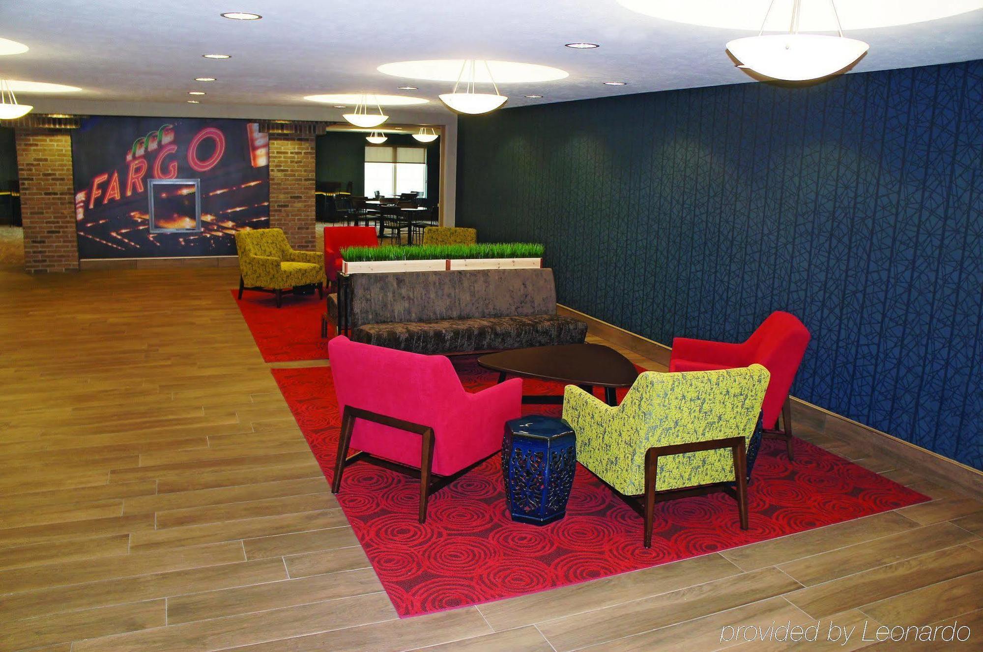 Отель La Quinta By Wyndham Fargo-Medical Center Экстерьер фото